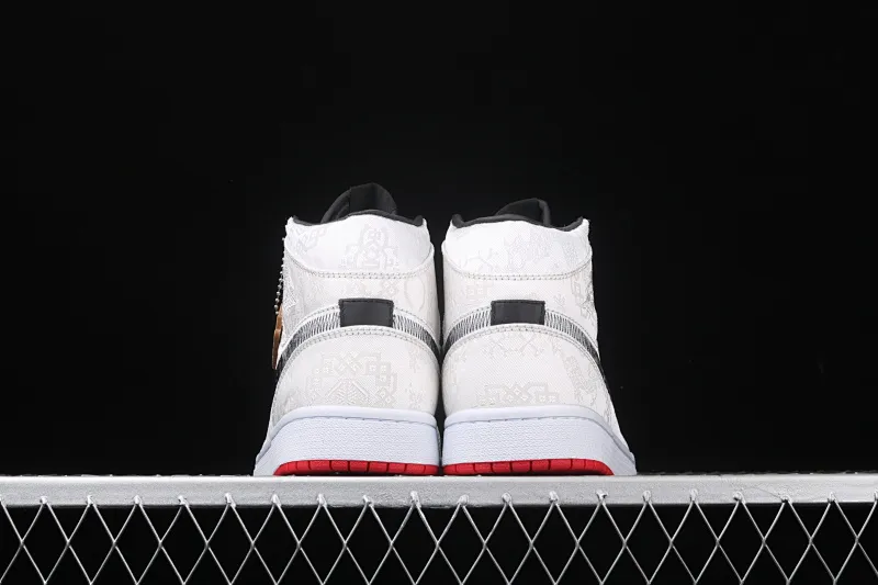 All categories Air Jordan Jordan series basketball shoes Air Jordan 1 Mid Different versions CLOT x Air Jordan 1 Mid "Fearless" AJ1 Joe 1 mid-top white silk CU2804-100